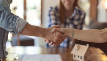 Achat immobilier neuf sur plan : à l'heure du tout digital et de l'IA, les Français veulent un accompagnement humain