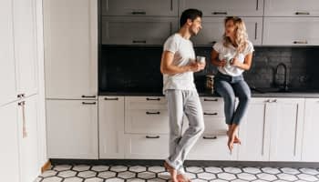 Cuisine ouverte, cuisine fermée, cuisine semi ouverte : quel type de cuisine pour votre appartement neuf ?