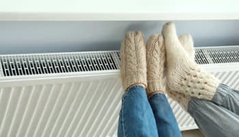 Installation d'une chaudière à gaz : l'interdiction se précise dans l'immobilier neuf