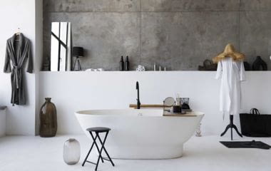 Conseils et astuces pour aménager la salle de bains de votre appartement neuf