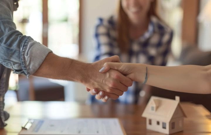 Achat immobilier neuf sur plan : à l'heure du tout digital et de l'IA, les Français veulent un accompagnement humain