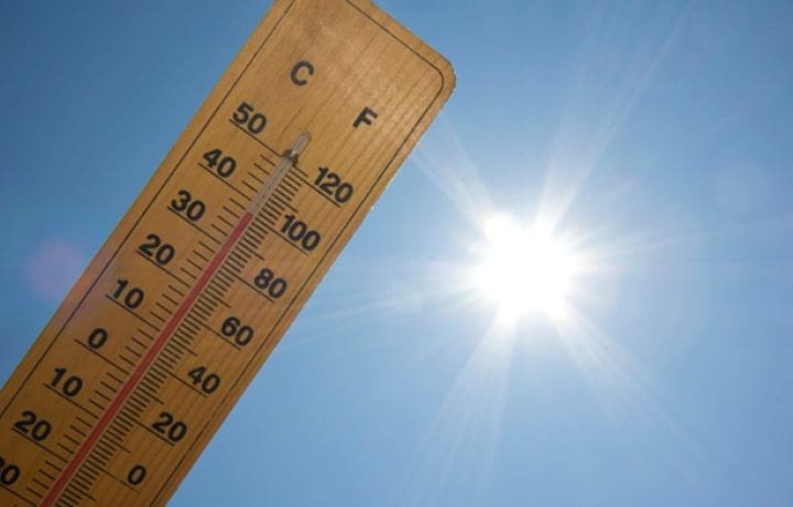 Canicule et immobilier : les propositions du plan "Endurance" de Vincent Jeanbrun pour des logements plus résilients