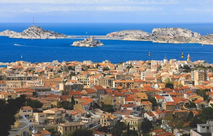 Guide de l'investisseur : pourquoi investir dans l'immobilier à Marseille ?