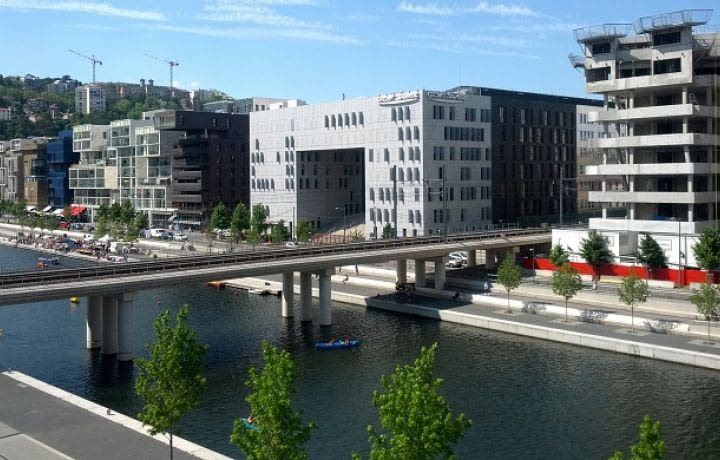 Immobilier à Lyon : plus d’énergie produite que consommée, un pari réussi pour Hikari