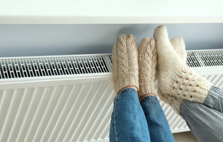 Installation d'une chaudière à gaz : l'interdiction se précise dans l'immobilier neuf