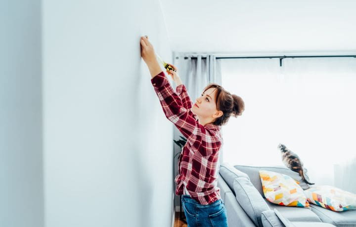 Les Français mettent l'accent sur les travaux essentiels et le bricolage