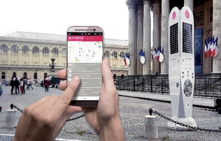 Les totems connectés à Paris ou comment envoyer des informations géolocalisées aux passants ?