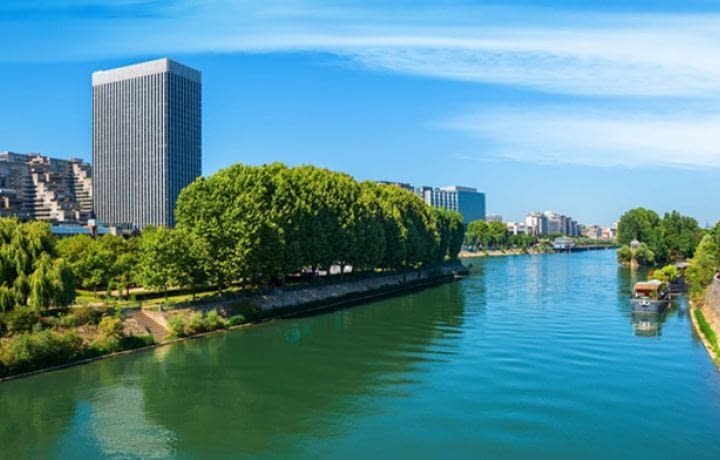Tramway T2 : La Défense accélère sa transformation, une nouvelle donne pour l'immobilier neuf en Ile-de-France