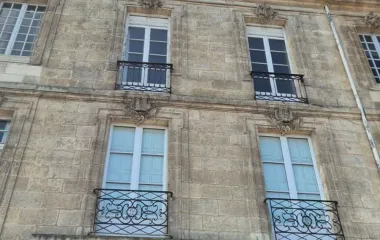 Programme immobilier neuf Bordeaux réhabilitation à 3 min des lignes de tramway