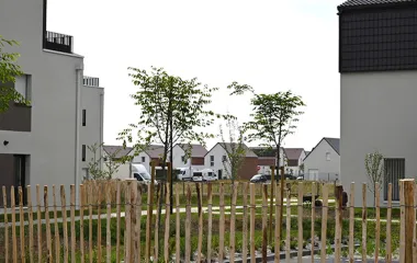 Courseulles-sur-Mer quartier vers en bord de mer