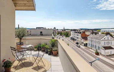 Louviers à 4 min à pied de la place Ernest Thorel