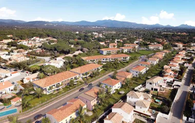 Programme immobilier neuf Puget-sur-Argens résidence avec piscine