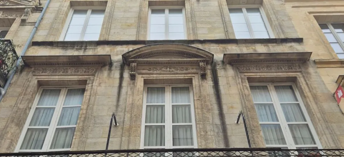 Bordeaux réhabilitation à 4 min à pied du tramway