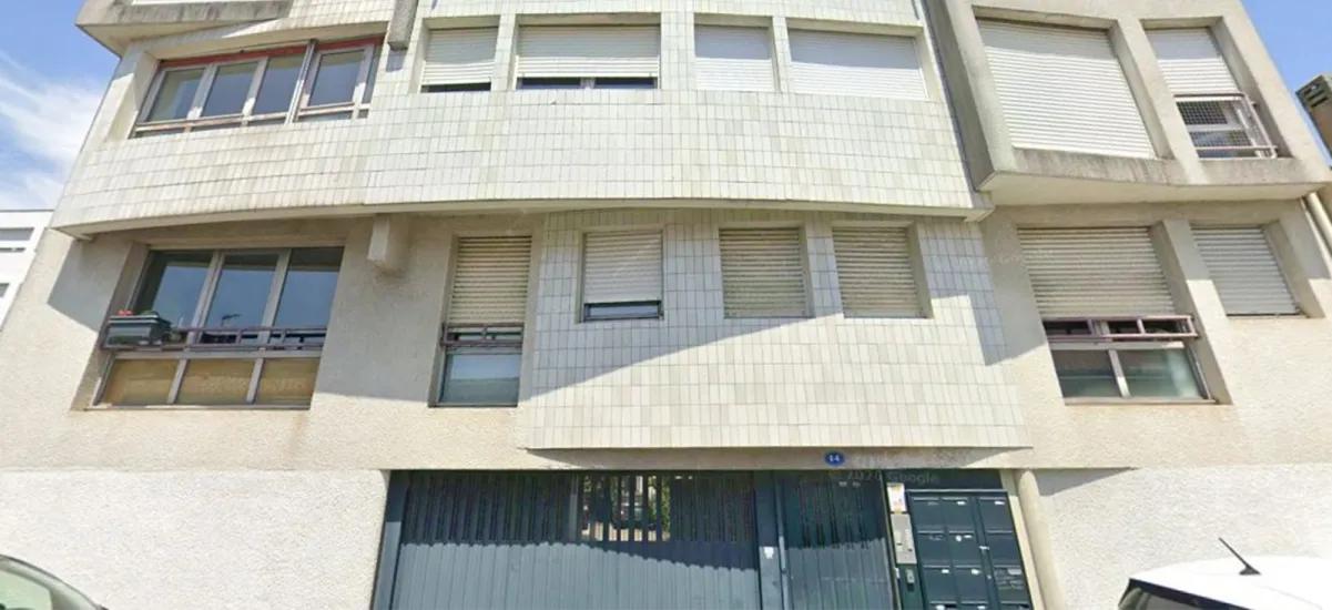 Bordeaux studio réhabilité à 300 m du métro B