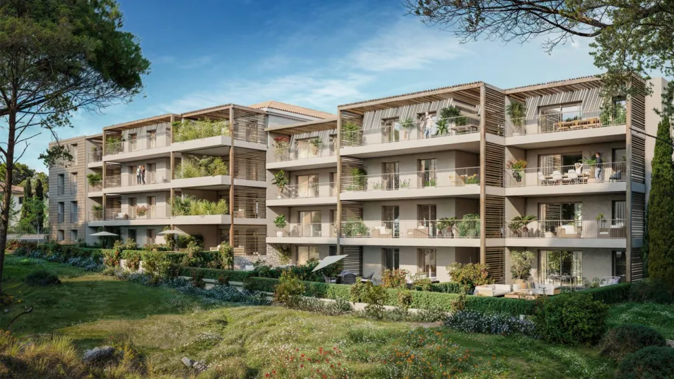 Calvi à 300 mètres de la baie