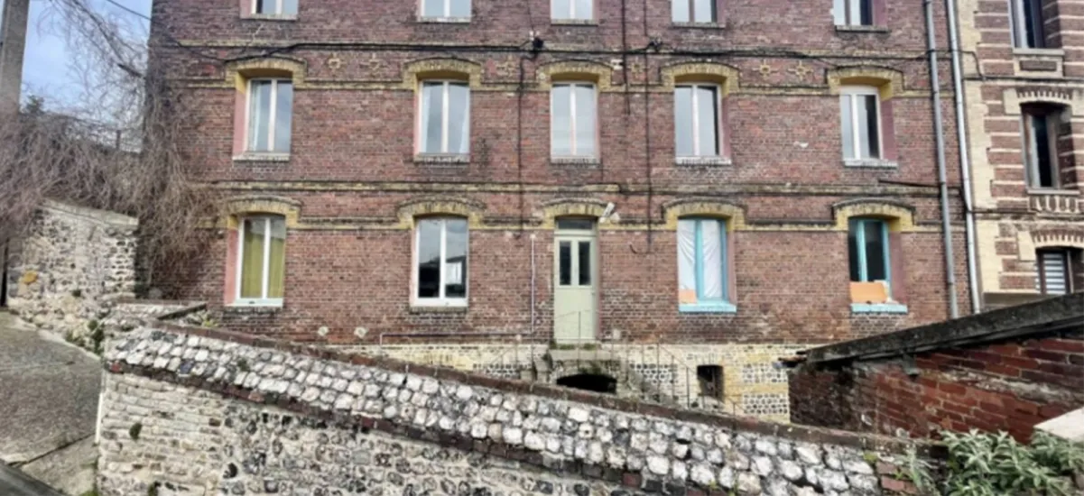 Dieppe réhabilitation à deux pas du Terminal du ferry