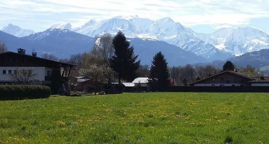 Domancy villas mitoyennes au coeur du village