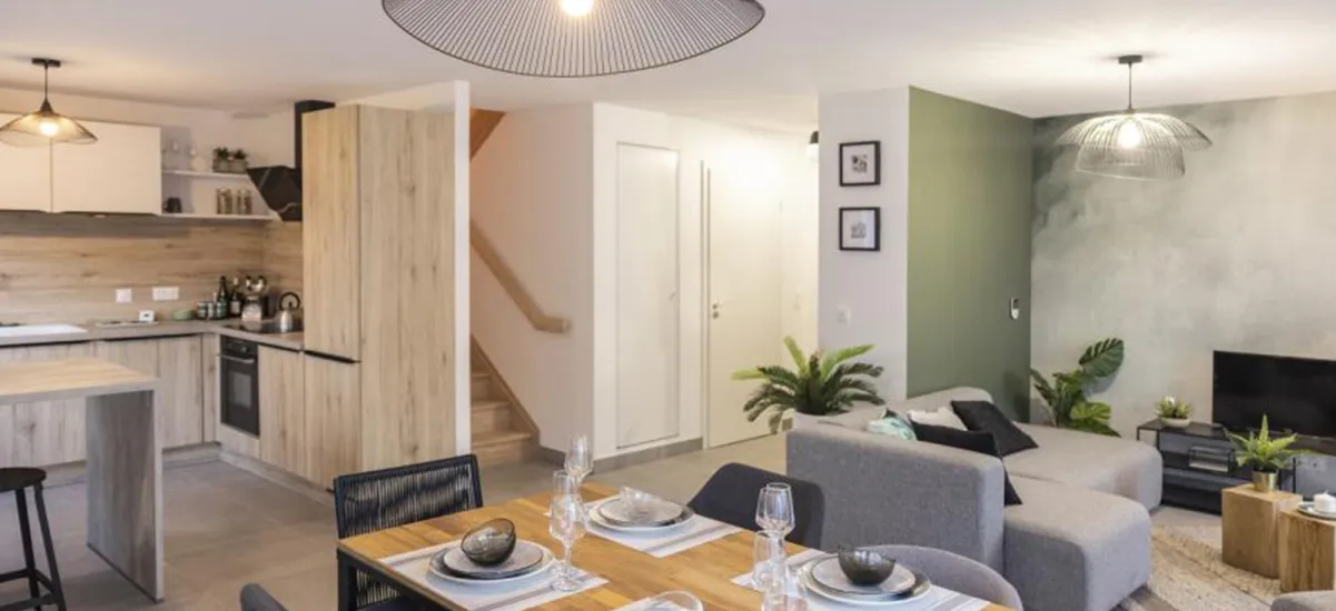 Gilly-sur-Isère quartier pavillonnaire proche commodités