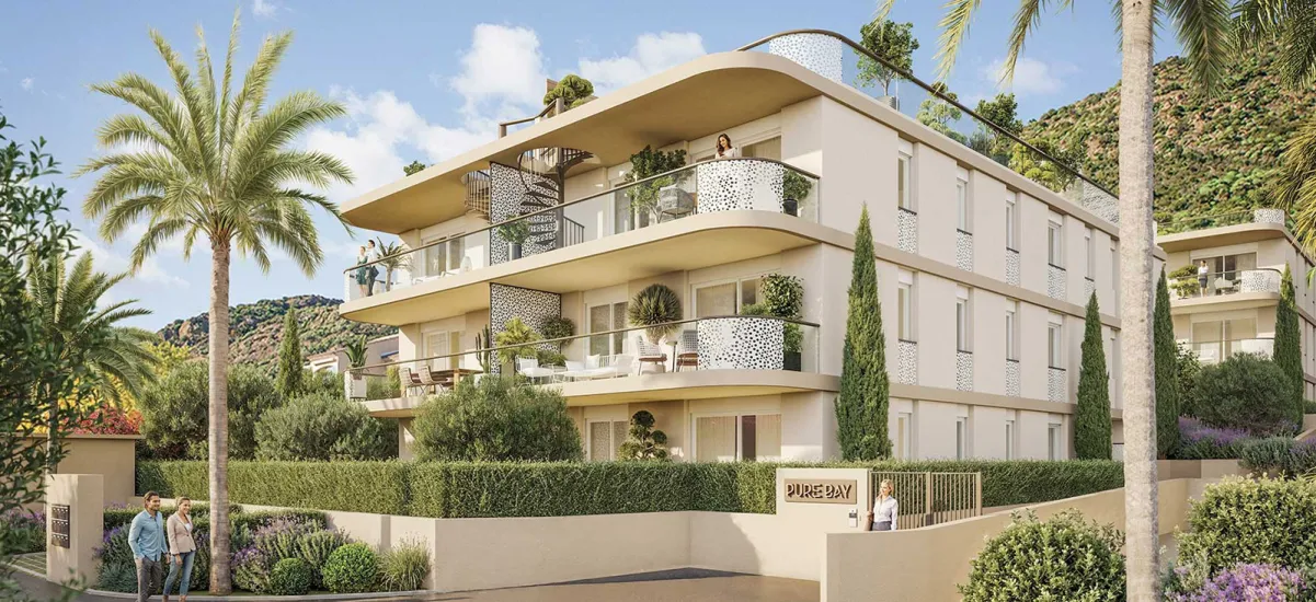 Le Lavandou à proximité directe de la plage de Saint-Clair