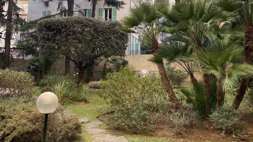 Nice quartier Vernier proche plage