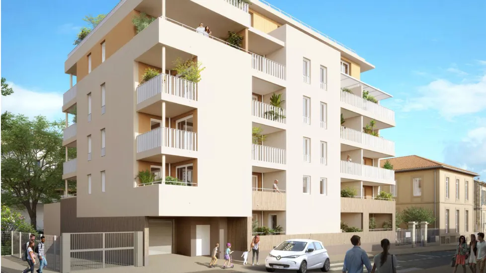Nîmes à proximité des commerces et de la faculté Hoche