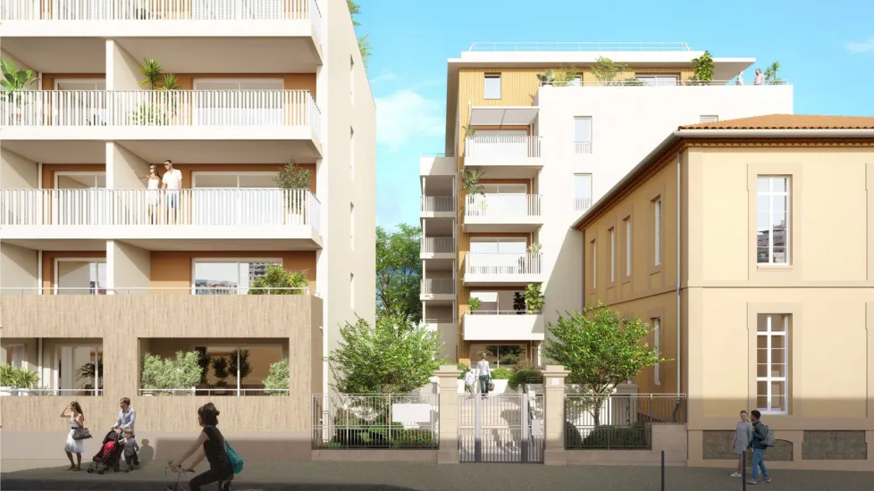 Nîmes à proximité des commerces et de la faculté Hoche