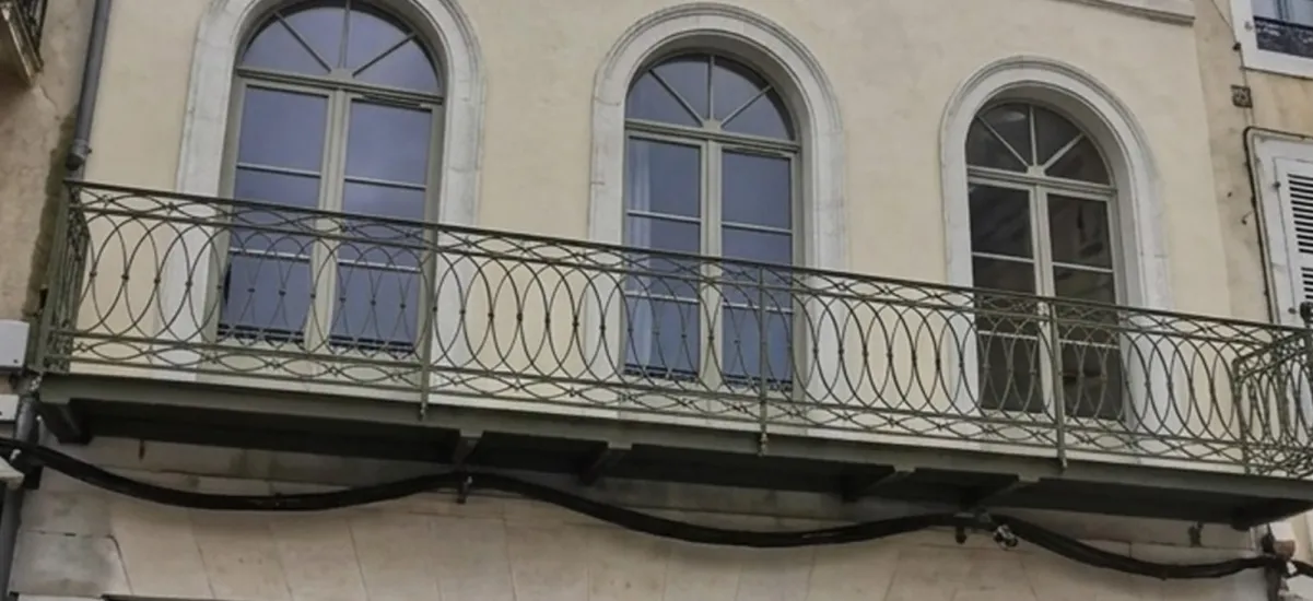 Pau réhabilitation à 600 m de la gare