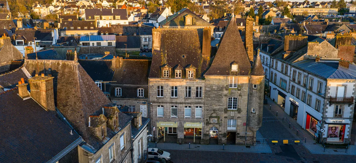 Pontivy réhabilitation face à la place du Martray