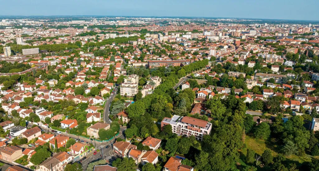 Toulouse cœur Cote Pavée et proche future ligne C