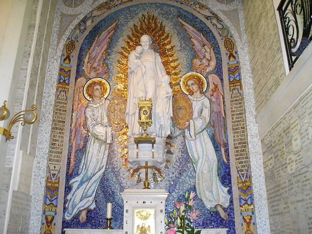 Chapelle Notre Dame la médaille miraculeuse